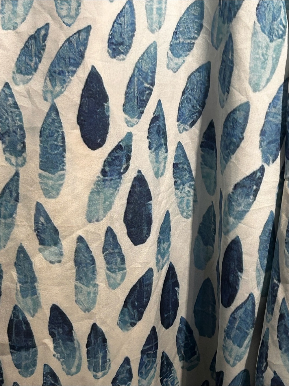 Amazon Blue Leaf-Print V-Neck Long Sleeve Dress - Picture 3 of 4